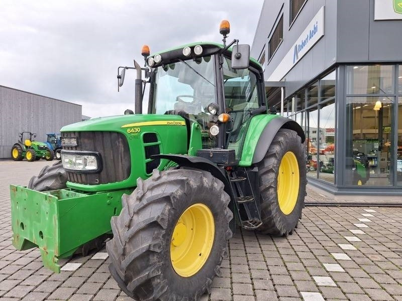 John Deere 6430 Premium - Трактор: фото 1 John Deere 6430 Premium - Трактор: фото 1
