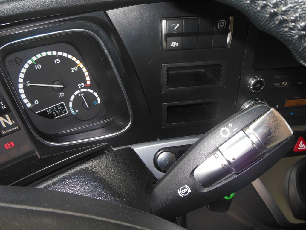 Тентованный грузовик Mercedes-Benz ACTROS 2546, 24 PALETTEN, LBW, ALU FELGEN, TOP!! Mercedes-Benz ACTROS 2546, 24 PALETTEN, LBW, ALU FELGEN, TOP!!: фото 26