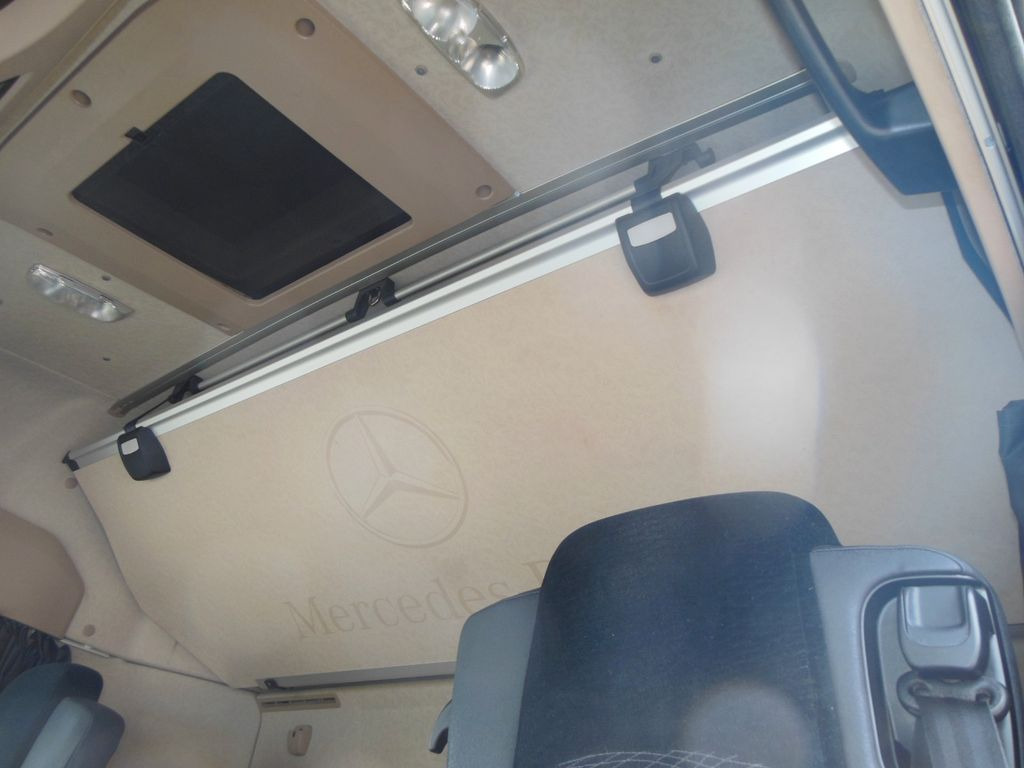 Тентованный грузовик Mercedes-Benz ACTROS 2546, 24 PALETTEN, LBW, ALU FELGEN, TOP!! Mercedes-Benz ACTROS 2546, 24 PALETTEN, LBW, ALU FELGEN, TOP!!: фото 21