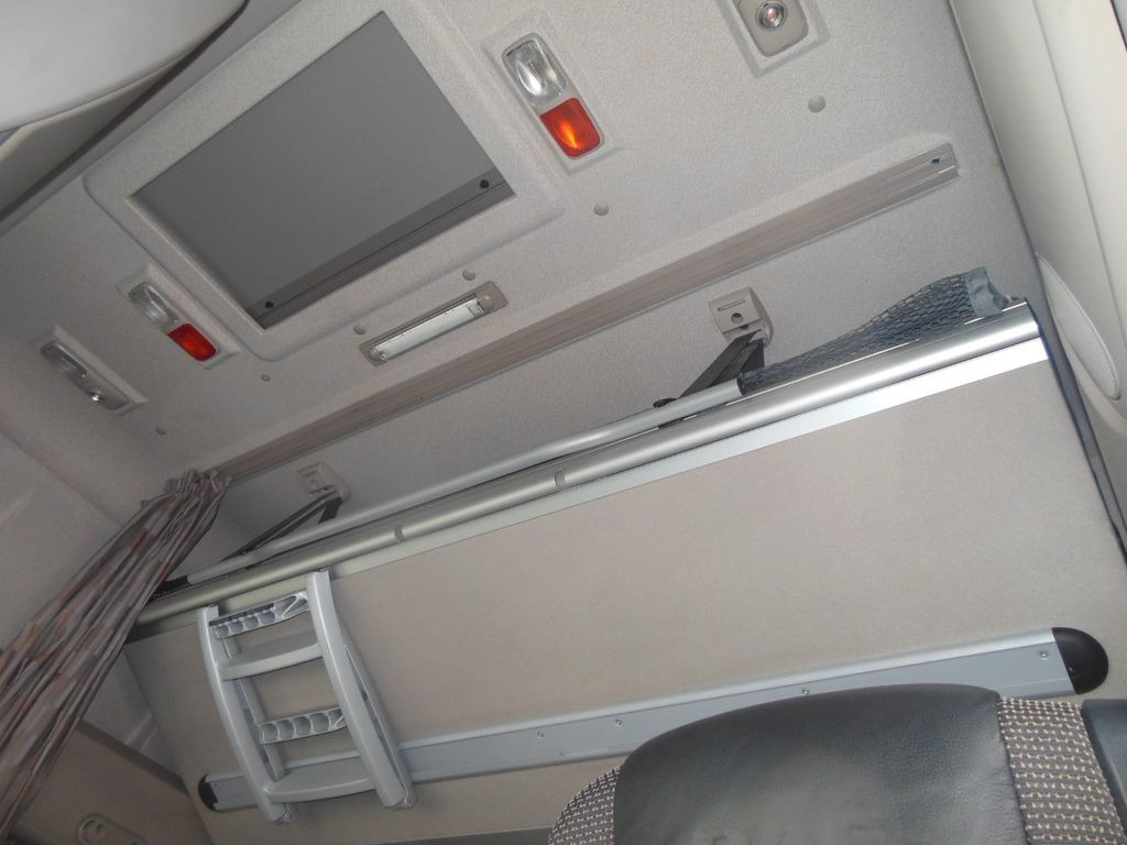 Тягач DAF XF 106.510 SSC, MANUELL, RETARDER, TOP STAND!!!: фото 12