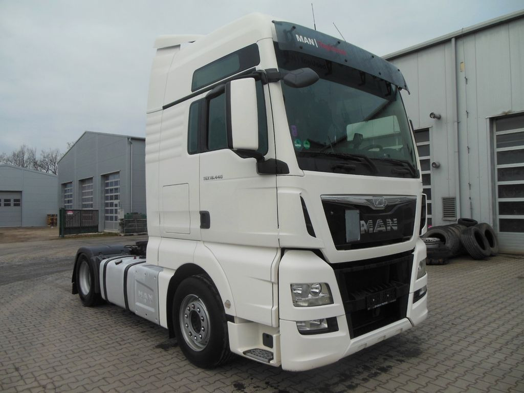 MAN TGX 18.440 BLS, INTARDER, AUTOMATIC, EURO 6  - Тягач: фото 2 MAN TGX 18.440 BLS, INTARDER, AUTOMATIC, EURO 6  - Тягач: фото 2