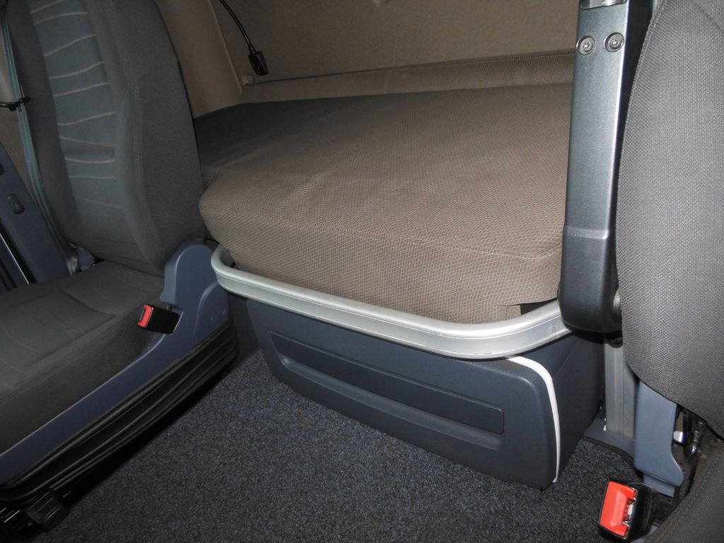 Тягач Scania R580, V8, 8X4, 164.000 KG, TOP STAND!!! Scania R580, V8, 8X4, 164.000 KG, TOP STAND!!!: фото 17 Тягач Scania R580, V8, 8X4, 164.000 KG, TOP STAND!!! Scania R580, V8, 8X4, 164.000 KG, TOP STAND!!!: фото 17