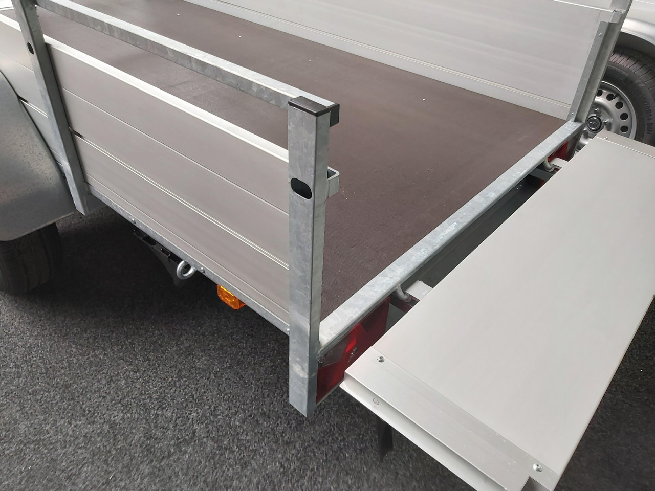 Anssems Kastenanhänger BSX 1350 251x130x45cm (S) 1350kg Modell 2024 - Прицеп для легкового автомобиля: фото 5 Anssems Kastenanhänger BSX 1350 251x130x45cm (S) 1350kg Modell 2024 - Прицеп для легкового автомобиля: фото 5