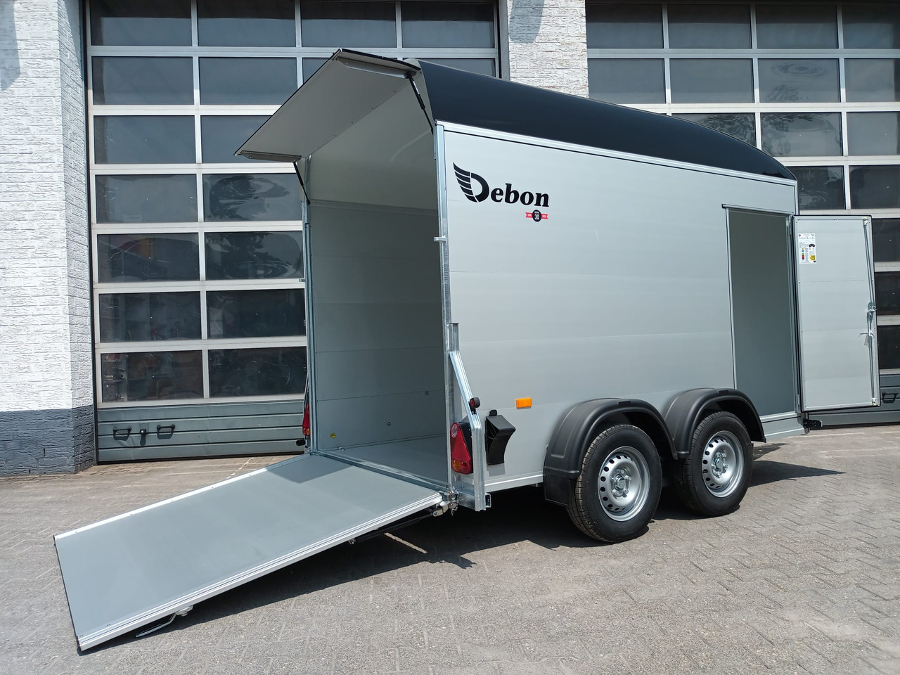 Cargo Roadster 500+ 312x167x199cm Alu Poly black Seitentür Pullman 100km/H 2600kg - Прицеп для легкового автомобиля: фото 5 Cargo Roadster 500+ 312x167x199cm Alu Poly black Seitentür Pullman 100km/H 2600kg - Прицеп для легкового автомобиля: фото 5