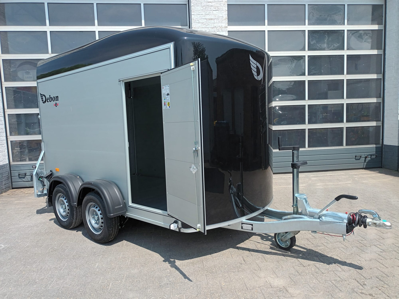 Cargo Roadster 500+ 312x167x199cm Alu Poly black Seitentür Pullman 100km/H 2600kg - Прицеп для легкового автомобиля: фото 1 Cargo Roadster 500+ 312x167x199cm Alu Poly black Seitentür Pullman 100km/H 2600kg - Прицеп для легкового автомобиля: фото 1