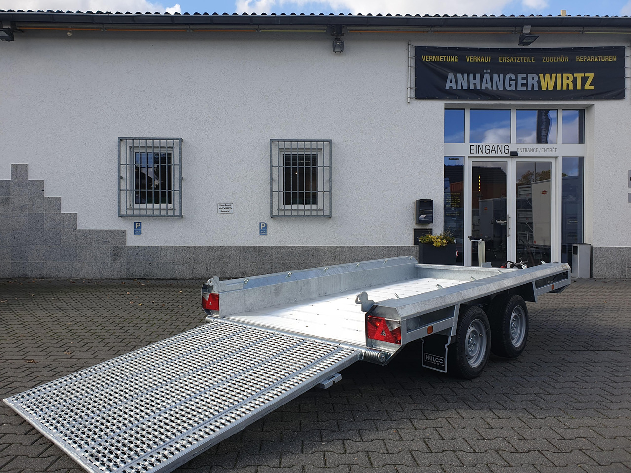 HULCO TERRAX Aluboden 294x150x27cm Heckrampe 150cm (M) 3500kg - Прицеп для спецтехники: фото 1 HULCO TERRAX Aluboden 294x150x27cm Heckrampe 150cm (M) 3500kg - Прицеп для спецтехники: фото 1