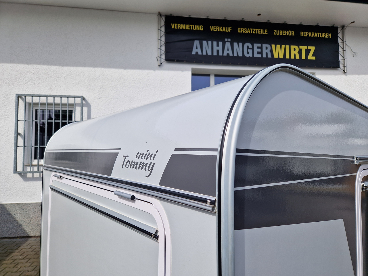 Прицеп дача Mini Camper Mini Tommy TMC25 Basic 252x140x121cm 100 km/H 750kg ungebremst Januar AKTION: фото 20