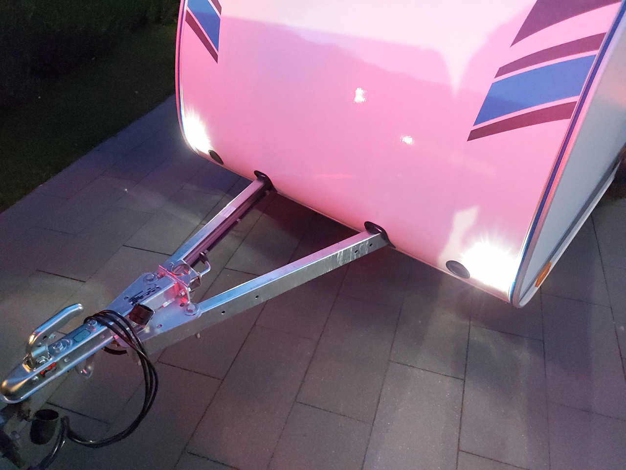 Прицеп дача Mini Camper Mini Tommy TMC25 Basic 252x140x121cm 100 km/H 750kg ungebremst Januar AKTION: фото 11