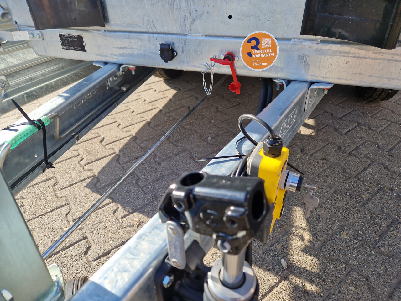 Saris Kipper 3 SKS 310 176 40cm Stahlwände HD elektro Notpumpe Alurampen Stützen 3000kg 100km/H в лизинг Saris Kipper 3 SKS 310 176 40cm Stahlwände HD elektro Notpumpe Alurampen Stützen 3000kg 100km/H: фото 16