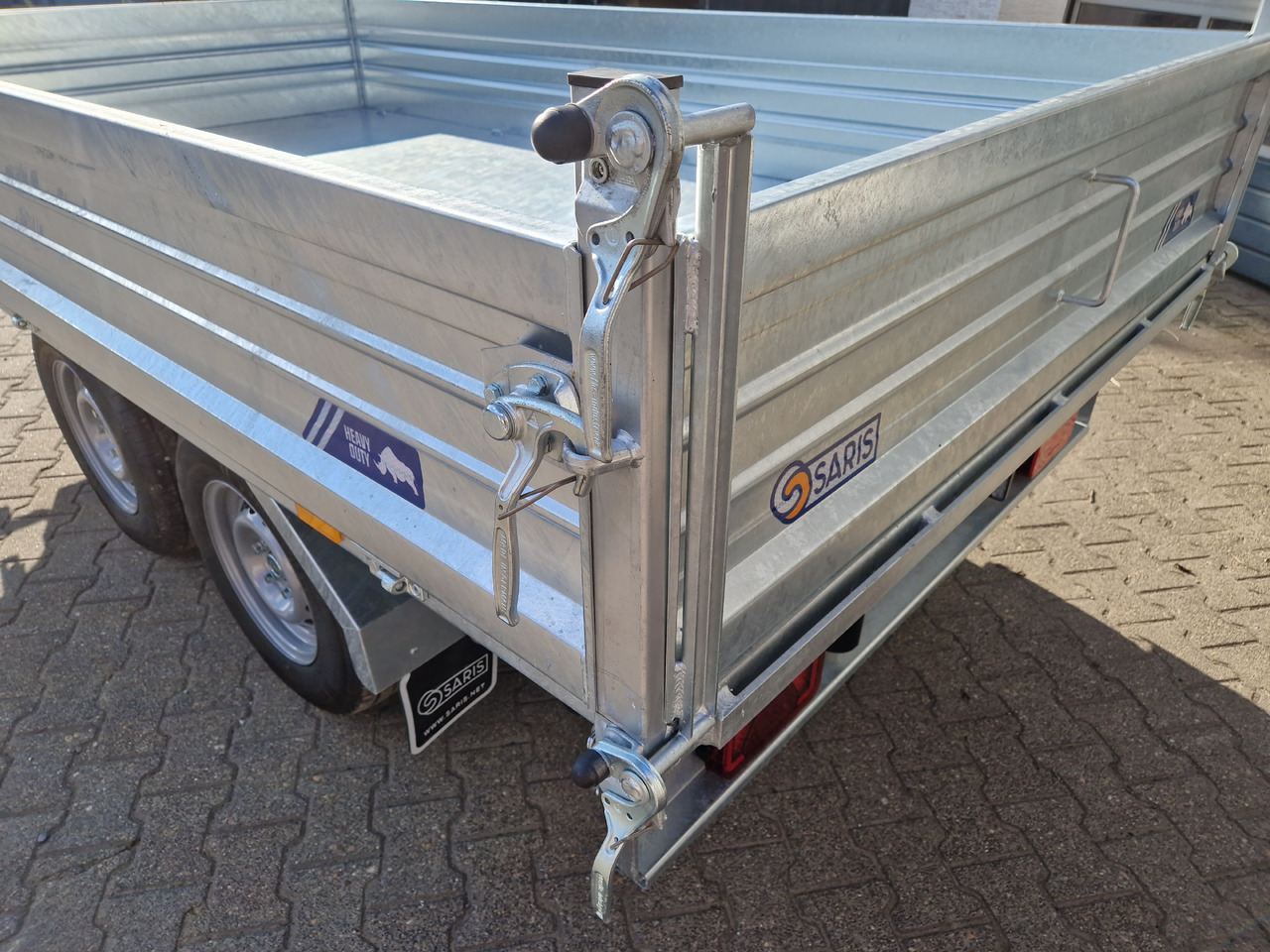 Saris Kipper 3 SKS 310 176 40cm Stahlwände HD elektro Notpumpe Alurampen Stützen 3000kg 100km/H в лизинг Saris Kipper 3 SKS 310 176 40cm Stahlwände HD elektro Notpumpe Alurampen Stützen 3000kg 100km/H: фото 7