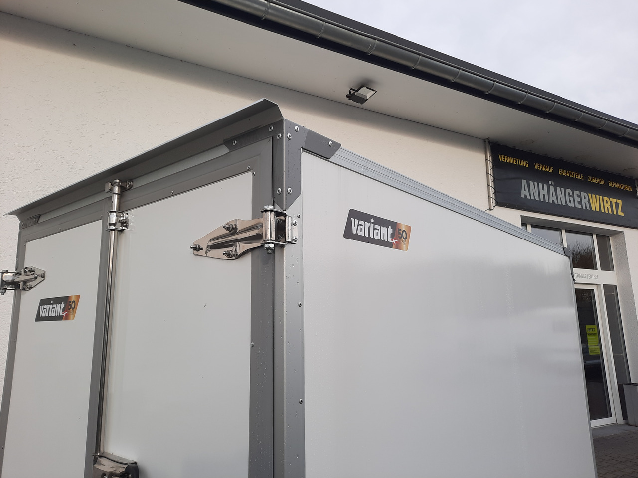 Variant Kühlanhänger 1315 K2 249x138x160cm GOVI Aggregat Lebensmittel (S) 1350kg - Прицеп-рефрижератор: фото 5 Variant Kühlanhänger 1315 K2 249x138x160cm GOVI Aggregat Lebensmittel (S) 1350kg - Прицеп-рефрижератор: фото 5