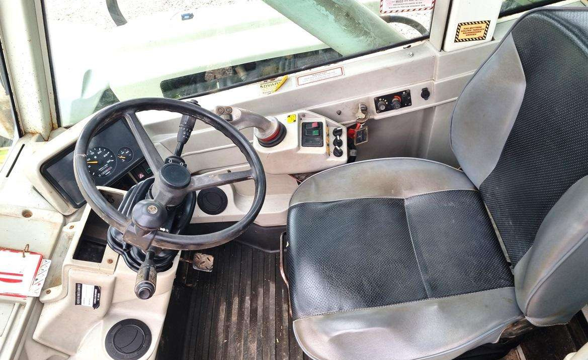 Телескопический погрузчик Claas Ranger 975: фото 7 Телескопический погрузчик Claas Ranger 975: фото 7