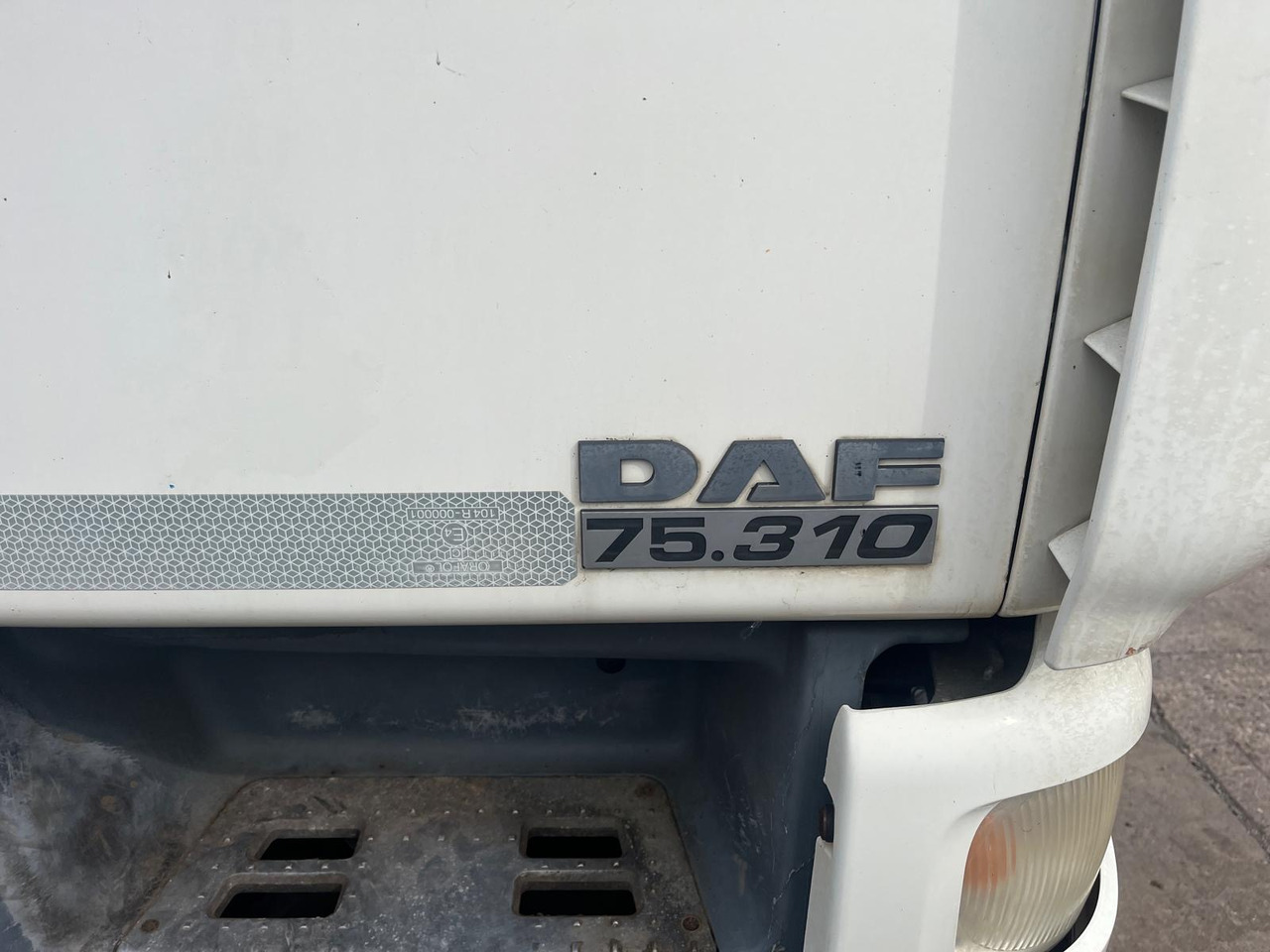 DAF 75 CF 310 в лизинг DAF 75 CF 310: фото 9 DAF 75 CF 310 в лизинг DAF 75 CF 310: фото 9
