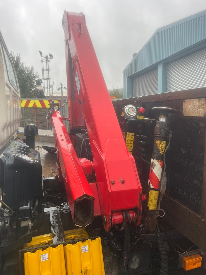 Isuzu NQR 70 - Грузовик бортовой/ Платформа, Автоманипулятор: фото 5 Isuzu NQR 70 - Грузовик бортовой/ Платформа, Автоманипулятор: фото 5