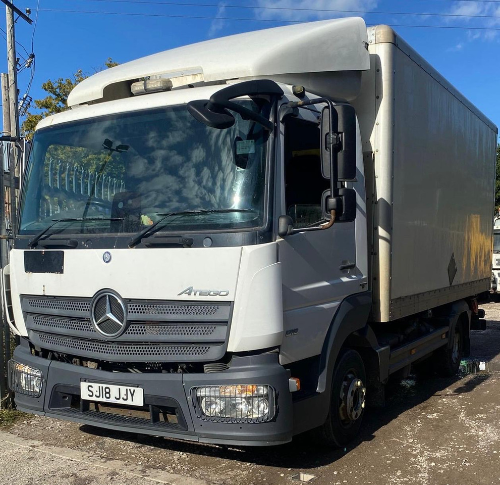 Mercedes Atego 816 - Грузовик с закрытым кузовом: фото 1 Mercedes Atego 816 - Грузовик с закрытым кузовом: фото 1