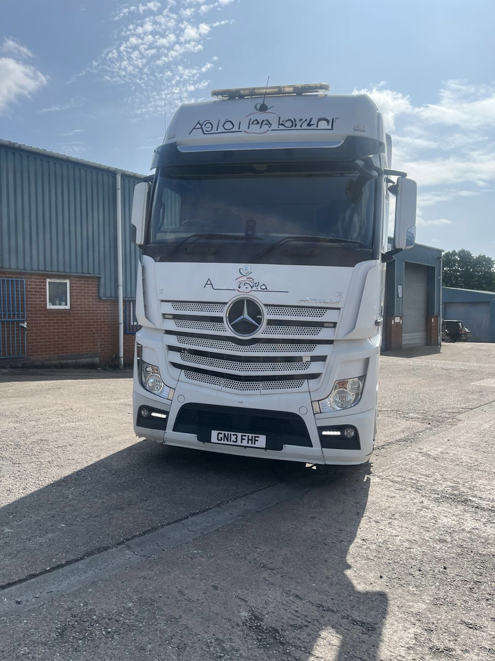 Mercedes Actros 2545 6x2 Tractor Unit - Тягач: фото 3 Mercedes Actros 2545 6x2 Tractor Unit - Тягач: фото 3