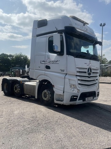 Mercedes Actros 2545 6x2 Tractor Unit - Тягач: фото 2 Mercedes Actros 2545 6x2 Tractor Unit - Тягач: фото 2