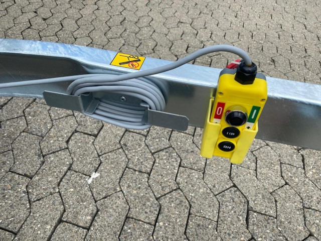 Brenderup Rückwärtskipper BT4260STB 2000, 2,0 to., E-Pumpe, 259x143x35cm - Самосвальный прицеп: фото 4 Brenderup Rückwärtskipper BT4260STB 2000, 2,0 to., E-Pumpe, 259x143x35cm - Самосвальный прицеп: фото 4