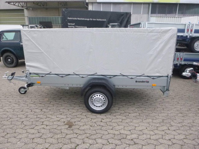 Brenderup Tieflader 2270SUB750 Stahl, 0,75 to. 2700x1300x270mm mit Hochplane 105 cm Lichte Höhe - Прицеп для легкового автомобиля: фото 3 Brenderup Tieflader 2270SUB750 Stahl, 0,75 to. 2700x1300x270mm mit Hochplane 105 cm Lichte Höhe - Прицеп для легкового автомобиля: фото 3