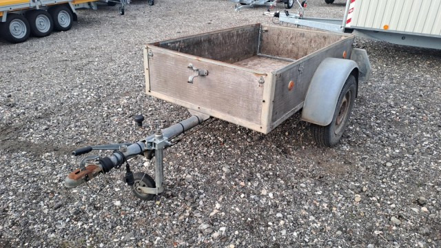 Tieflader Holz 1,2 to., 1750 x 1060 x 380 mm - Прицеп для легкового автомобиля: фото 4 Tieflader Holz 1,2 to., 1750 x 1060 x 380 mm - Прицеп для легкового автомобиля: фото 4