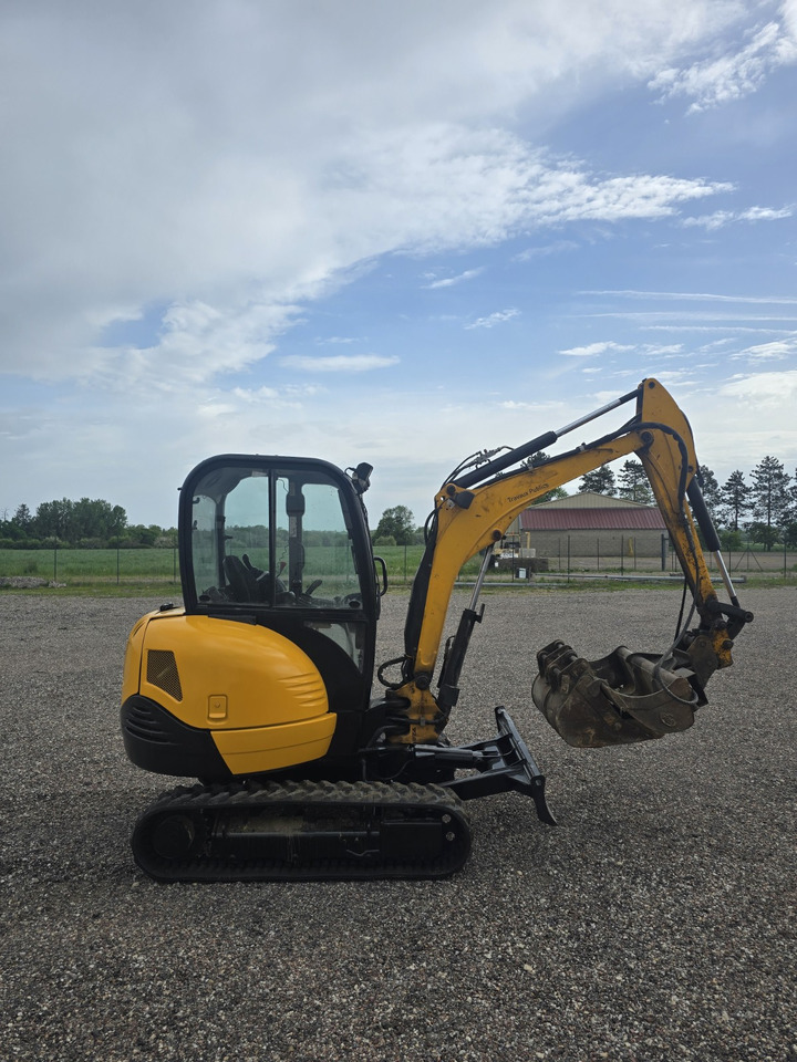 JCB 8026 CTS - Мини-экскаватор: фото 2 JCB 8026 CTS - Мини-экскаватор: фото 2