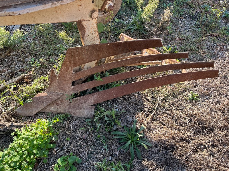 ERMO FSV1.95 4MS - Плуг: фото 3 ERMO FSV1.95 4MS - Плуг: фото 3