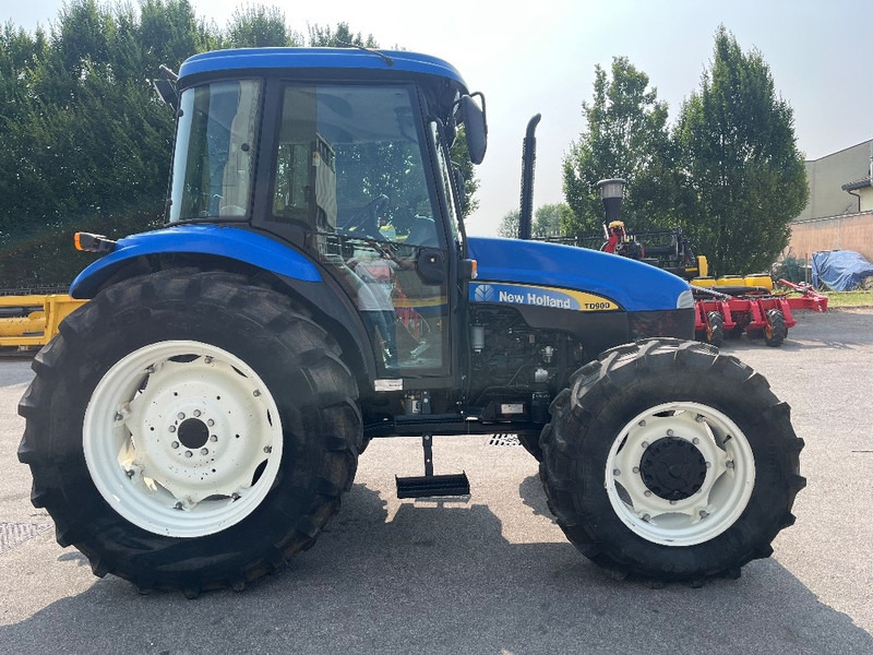 New Holland TD 90 D - Трактор: фото 4 New Holland TD 90 D - Трактор: фото 4