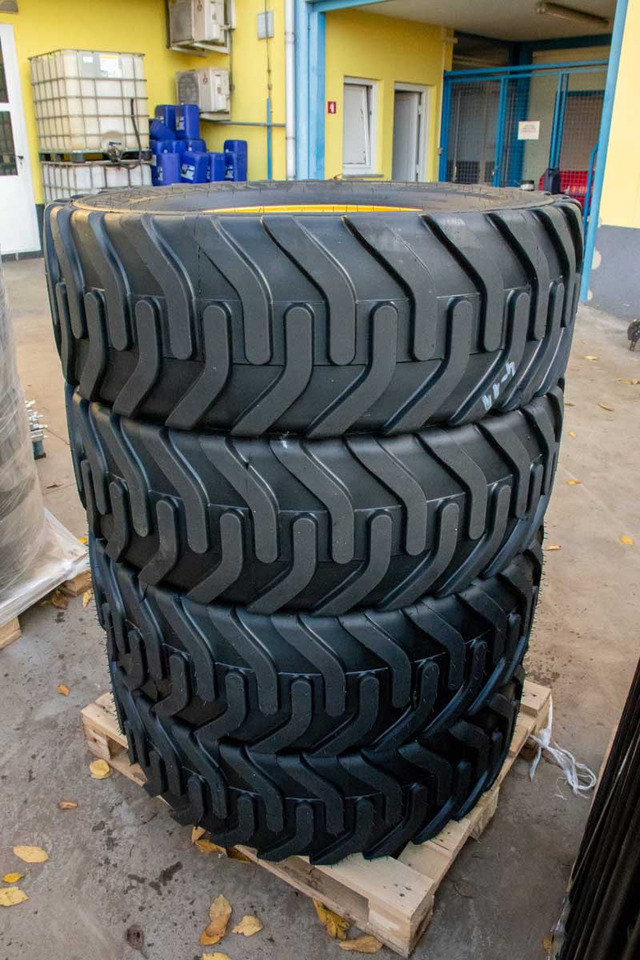 Bandenmarkt 315/70R22.5 - Колесо для Экскаваторов: фото 3 Bandenmarkt 315/70R22.5 - Колесо для Экскаваторов: фото 3