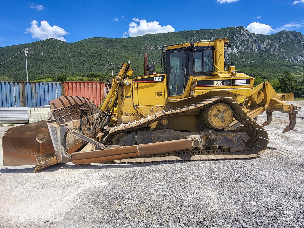 CATERPILLAR D6R - Бульдозер: фото 2 CATERPILLAR D6R - Бульдозер: фото 2