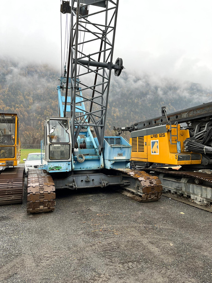 Hitachi KH 180-2 - Гусеничный кран: фото 1 Hitachi KH 180-2 - Гусеничный кран: фото 1