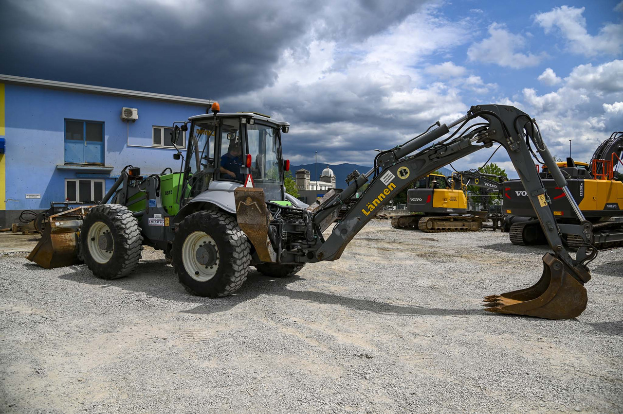 Lännen 8600E - Экскаватор-погрузчик: фото 4 Lännen 8600E - Экскаватор-погрузчик: фото 4