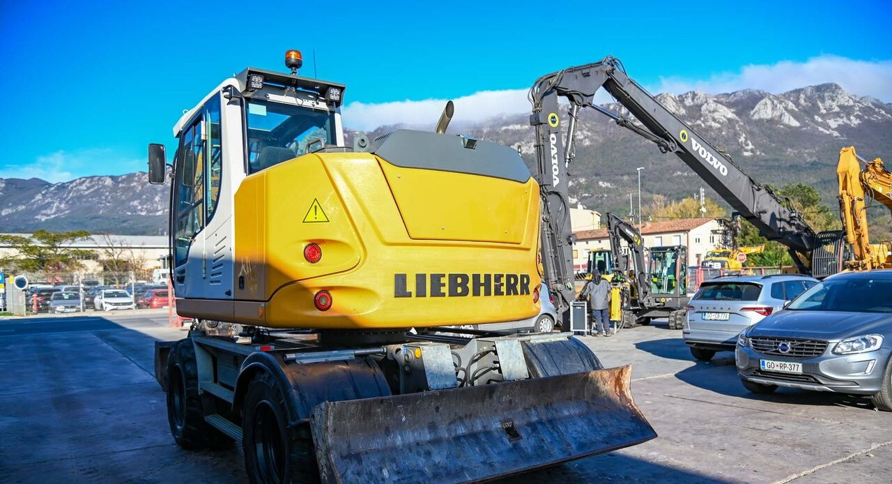 Liebherr A910 - Колёсный экскаватор: фото 5 Liebherr A910 - Колёсный экскаватор: фото 5