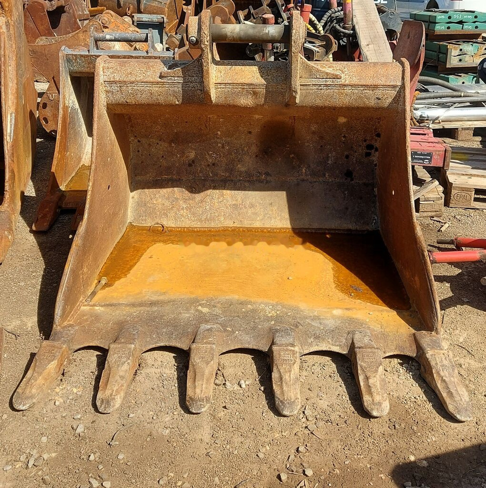 VTN Digging bucket 1500 mm - Ковш для экскаватора: фото 1 VTN Digging bucket 1500 mm - Ковш для экскаватора: фото 1