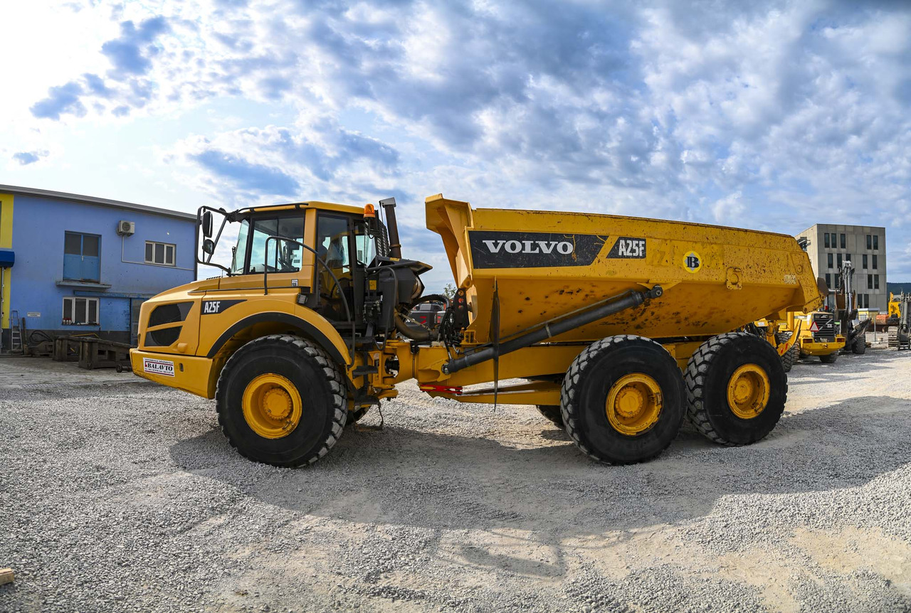Volvo A25F - Сочленённый самосвал: фото 4 Volvo A25F - Сочленённый самосвал: фото 4