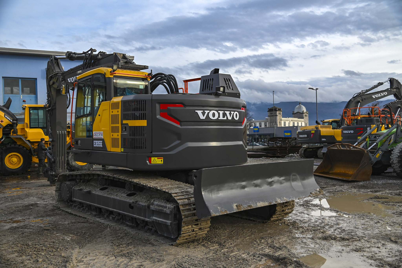 Volvo ECR355ENL - Гусеничный экскаватор: фото 5 Volvo ECR355ENL - Гусеничный экскаватор: фото 5