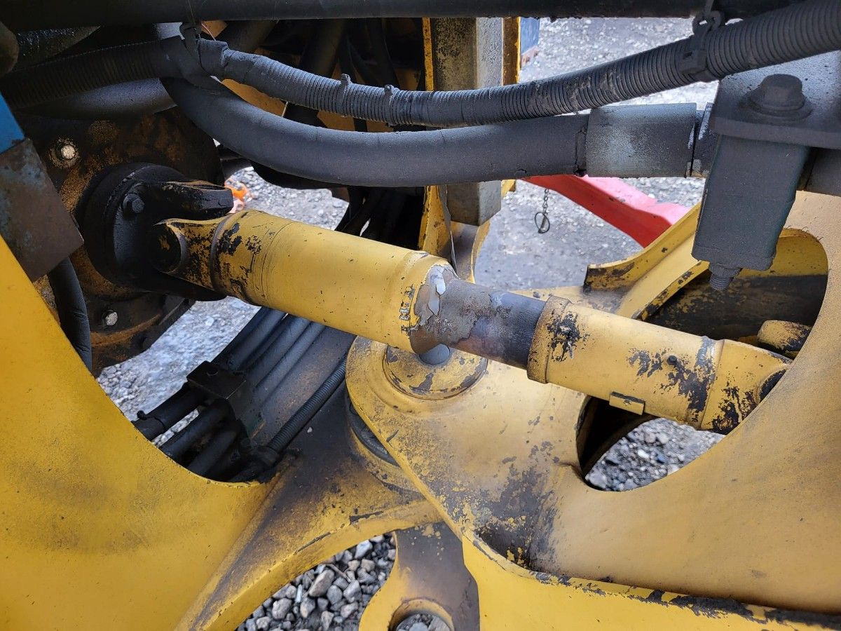 Volvo propeller shaft - Карданный вал для Погрузчиков: фото 1 Volvo propeller shaft - Карданный вал для Погрузчиков: фото 1