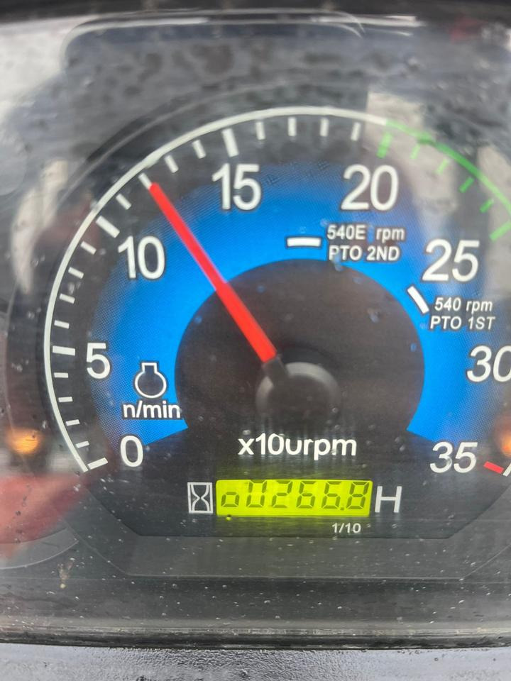 Branson F50RN Traktor, Frontlader, wenig Stunden, Fronthydraulik - Минитрактор: фото 5 Branson F50RN Traktor, Frontlader, wenig Stunden, Fronthydraulik - Минитрактор: фото 5