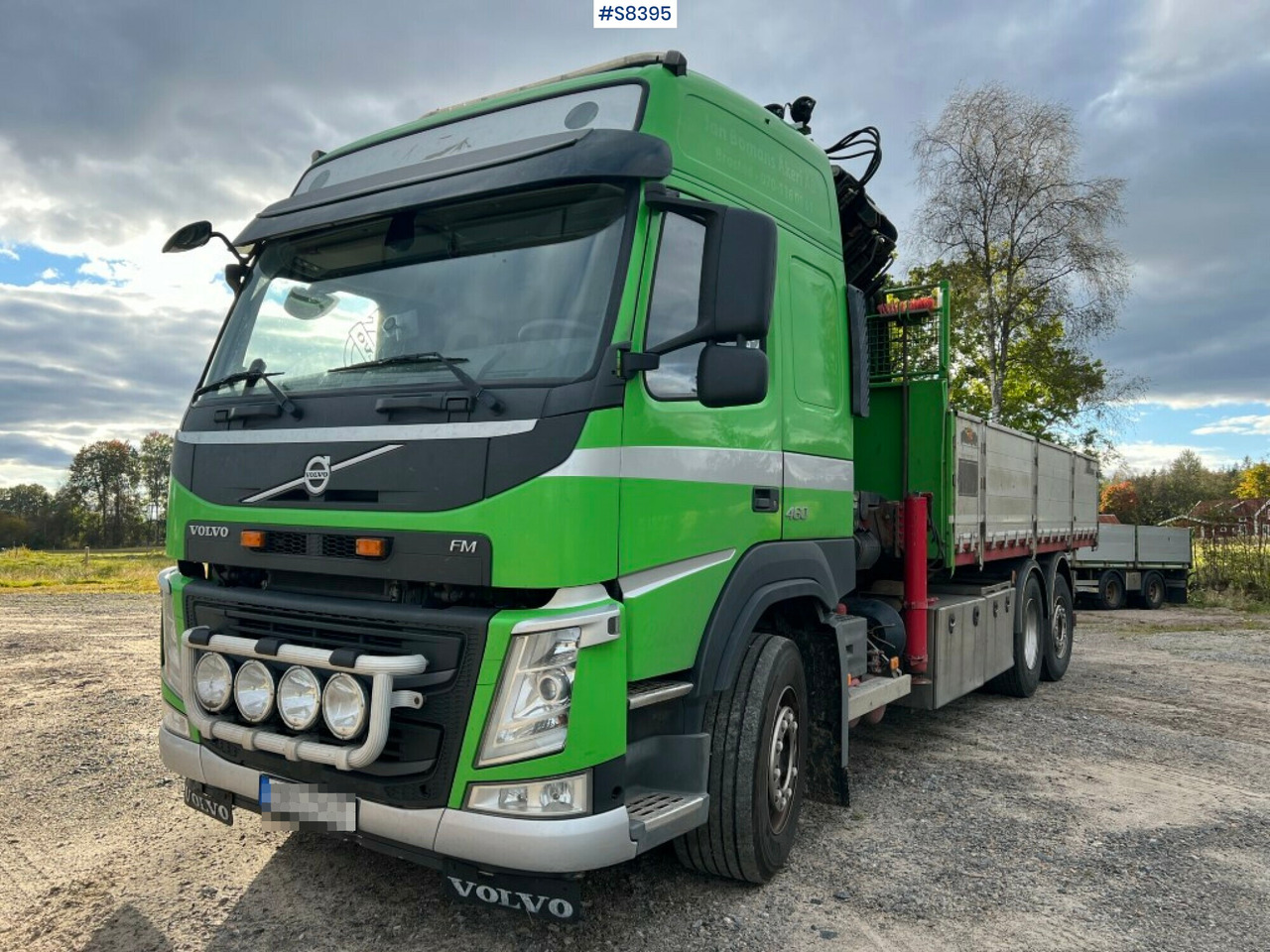 Boom truck with tipper Volvo FM 6x2 - Автоманипулятор: фото 1 Boom truck with tipper Volvo FM 6x2 - Автоманипулятор: фото 1