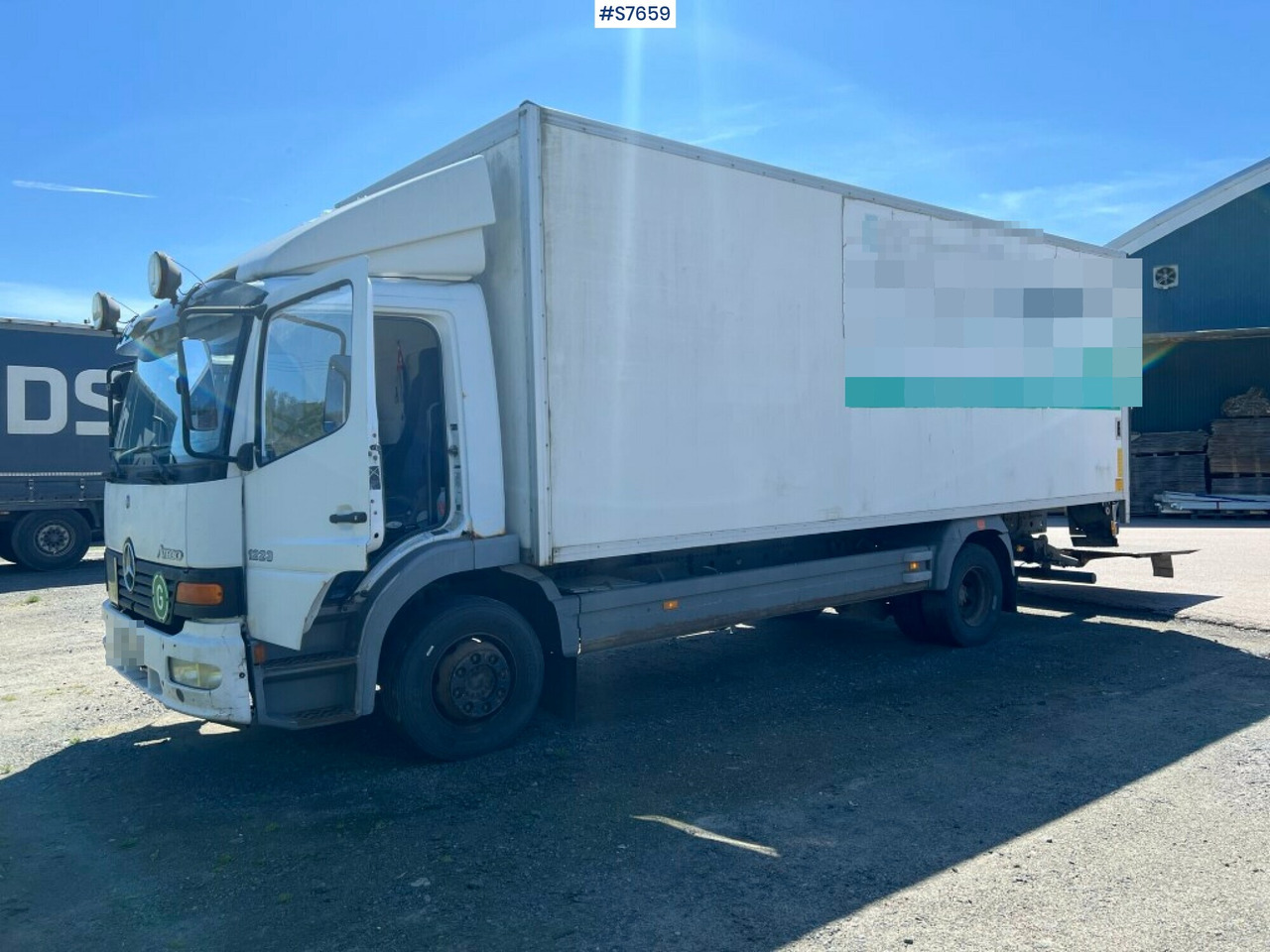 Box Truck Mercedes Benz Atego 1223, See videos - Грузовик с закрытым кузовом: фото 1 Box Truck Mercedes Benz Atego 1223, See videos - Грузовик с закрытым кузовом: фото 1