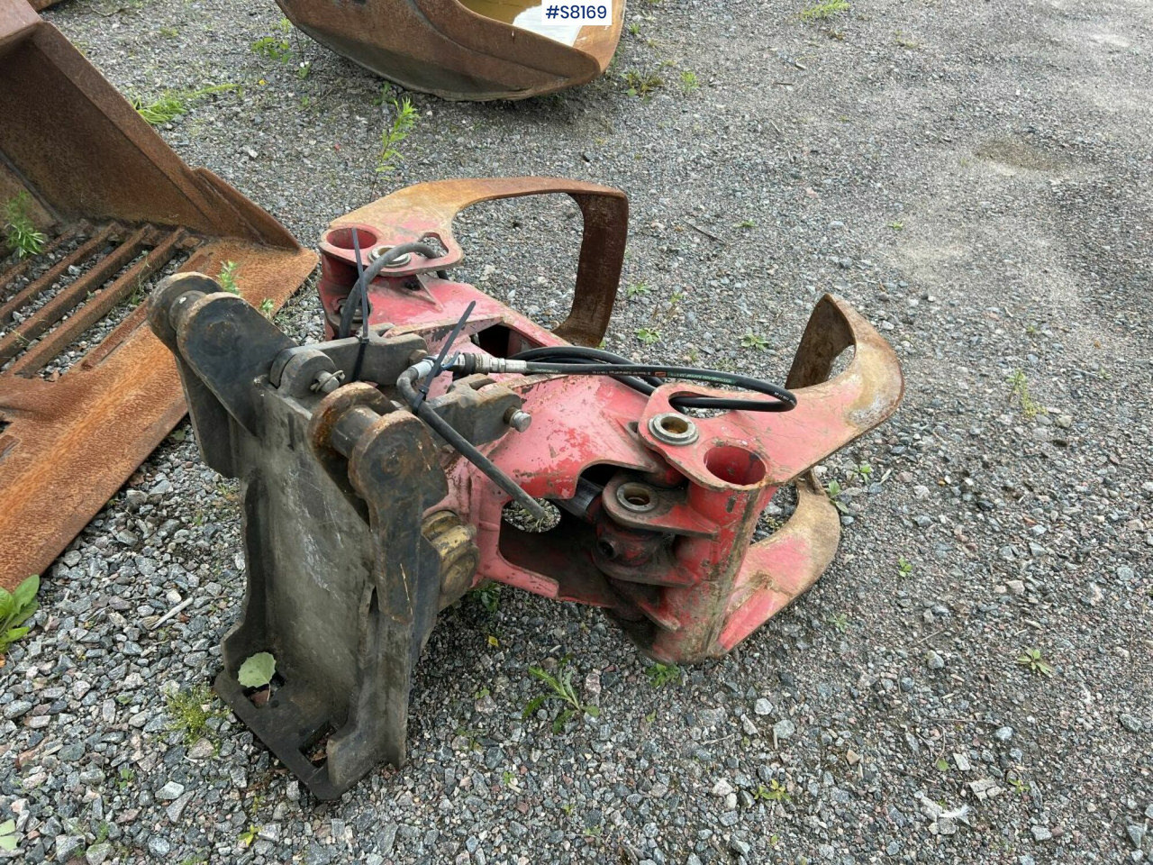 Cranab Timber grapple B18 - Строительное оборудование: фото 1 Cranab Timber grapple B18 - Строительное оборудование: фото 1