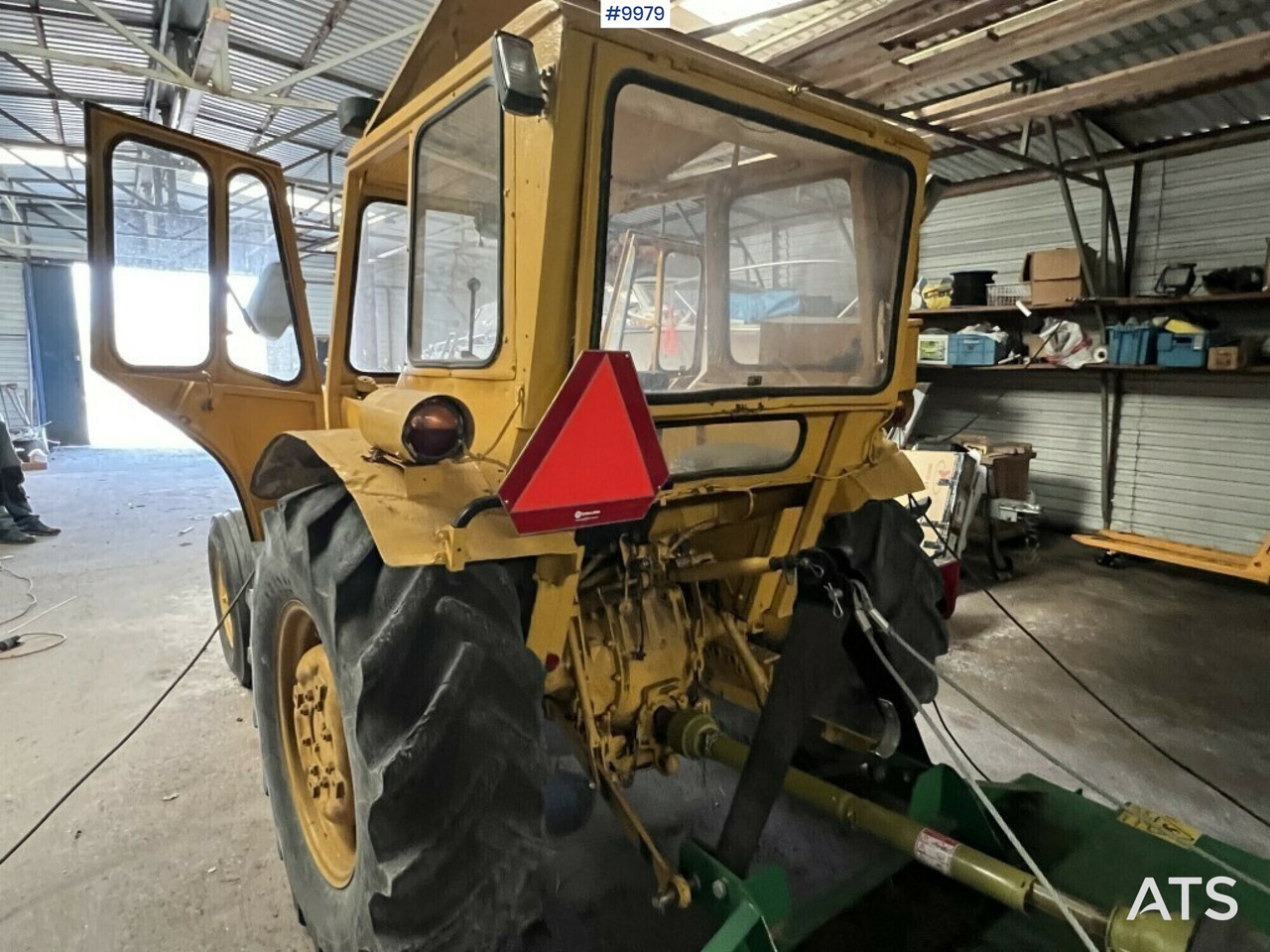 Tractor- MASSEY-FERGUSON 203 - Другая техника: фото 3 Tractor- MASSEY-FERGUSON 203 - Другая техника: фото 3