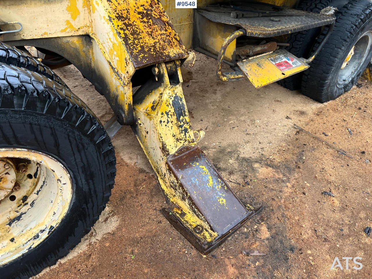 Колёсный экскаватор FORD Wheel excavator (VIDEO): фото 12