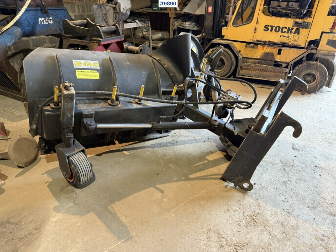 Folding plow - Uni-Väg UV-280 - Stora BM - Отвал для снега: фото 4 Folding plow - Uni-Väg UV-280 - Stora BM - Отвал для снега: фото 4