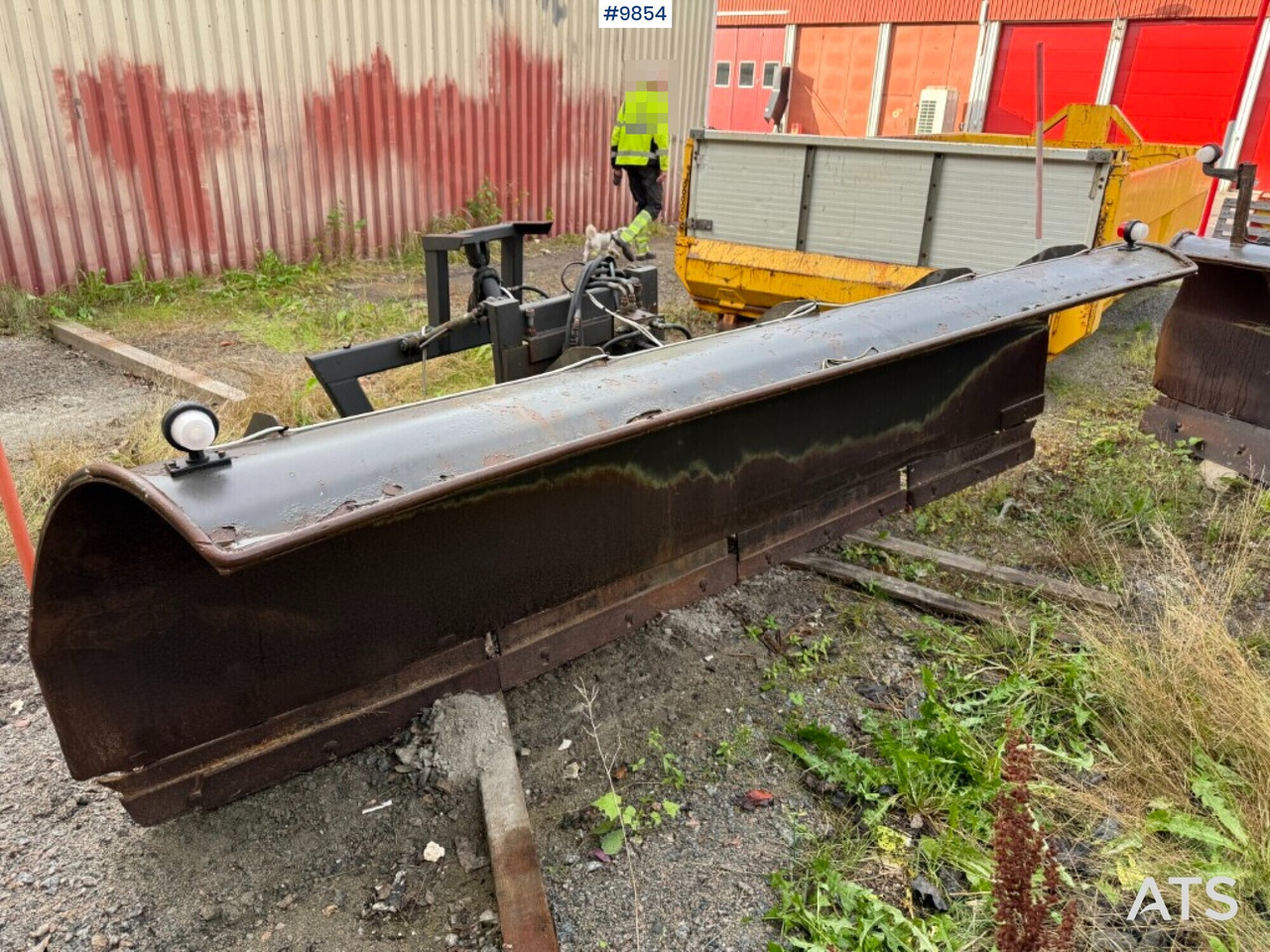 Front plows UNI-VÄG UV-360 - Отвал для снега: фото 3 Front plows UNI-VÄG UV-360 - Отвал для снега: фото 3