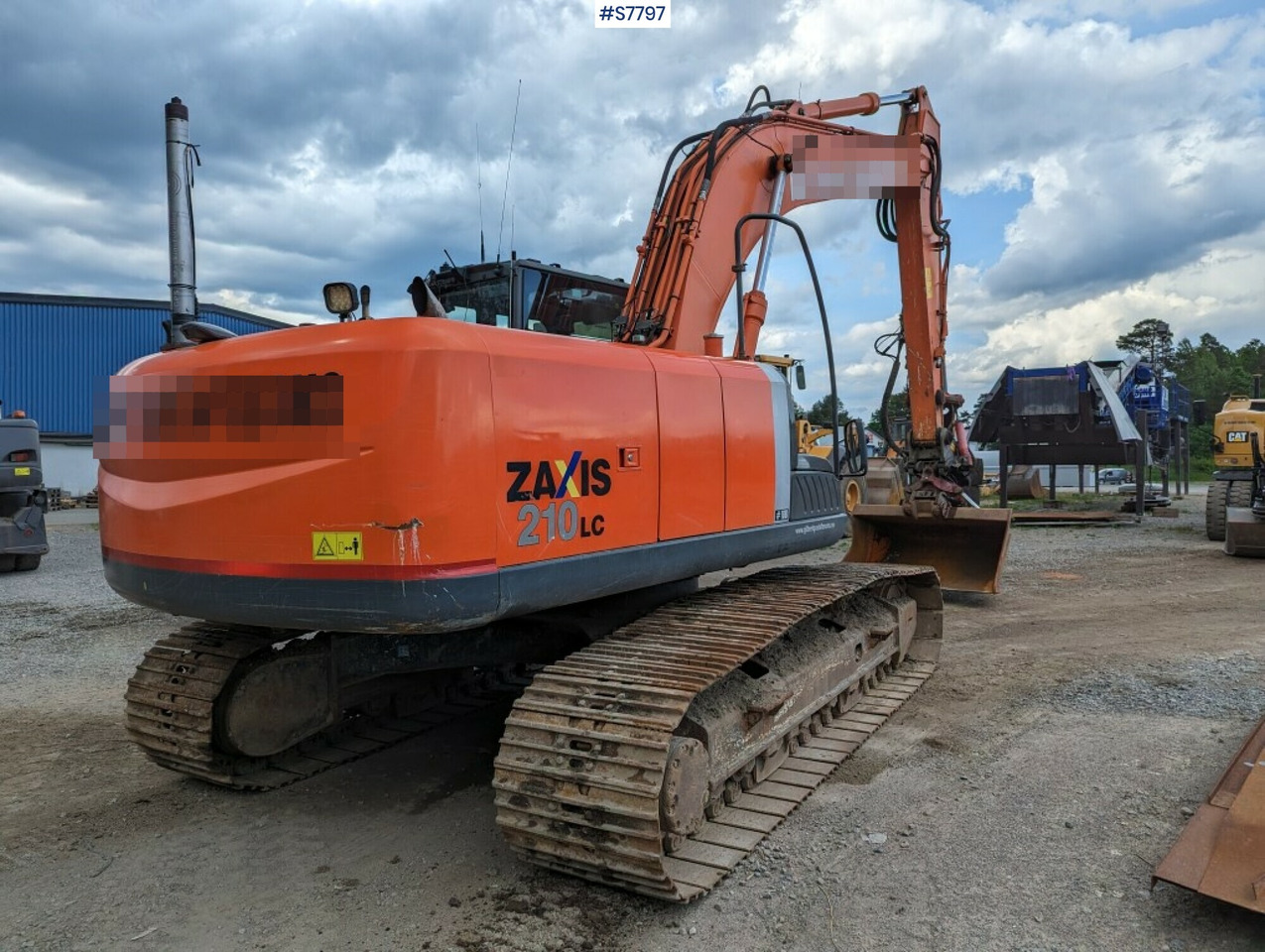 Hitachi ZX210LC-3 Excavator (SEE VIDEO) - Гусеничный экскаватор: фото 3 Hitachi ZX210LC-3 Excavator (SEE VIDEO) - Гусеничный экскаватор: фото 3