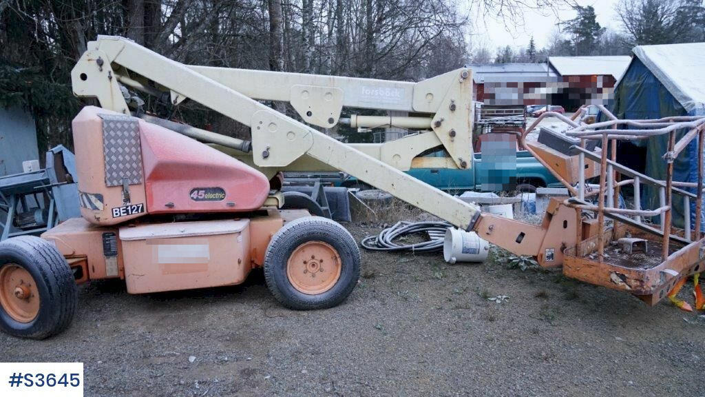 JLG 45ELECTRIC Boom lift Repair Object - Подъёмник: фото 1 JLG 45ELECTRIC Boom lift Repair Object - Подъёмник: фото 1