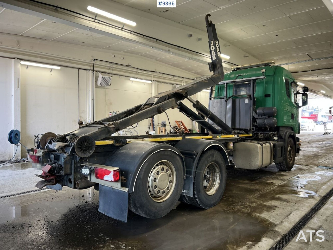 Scania R440 Hooklift with plow equipment - Крюковой мультилифт: фото 3 Scania R440 Hooklift with plow equipment - Крюковой мультилифт: фото 3