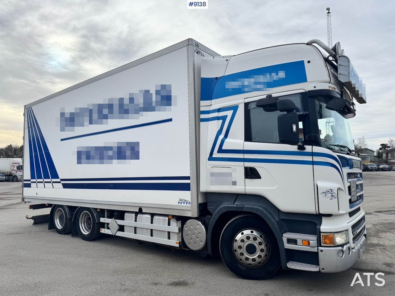 Scania R480/470 6x2 Box Truck with full side opening (VIDEO) - Грузовик с закрытым кузовом: фото 1 Scania R480/470 6x2 Box Truck with full side opening (VIDEO) - Грузовик с закрытым кузовом: фото 1