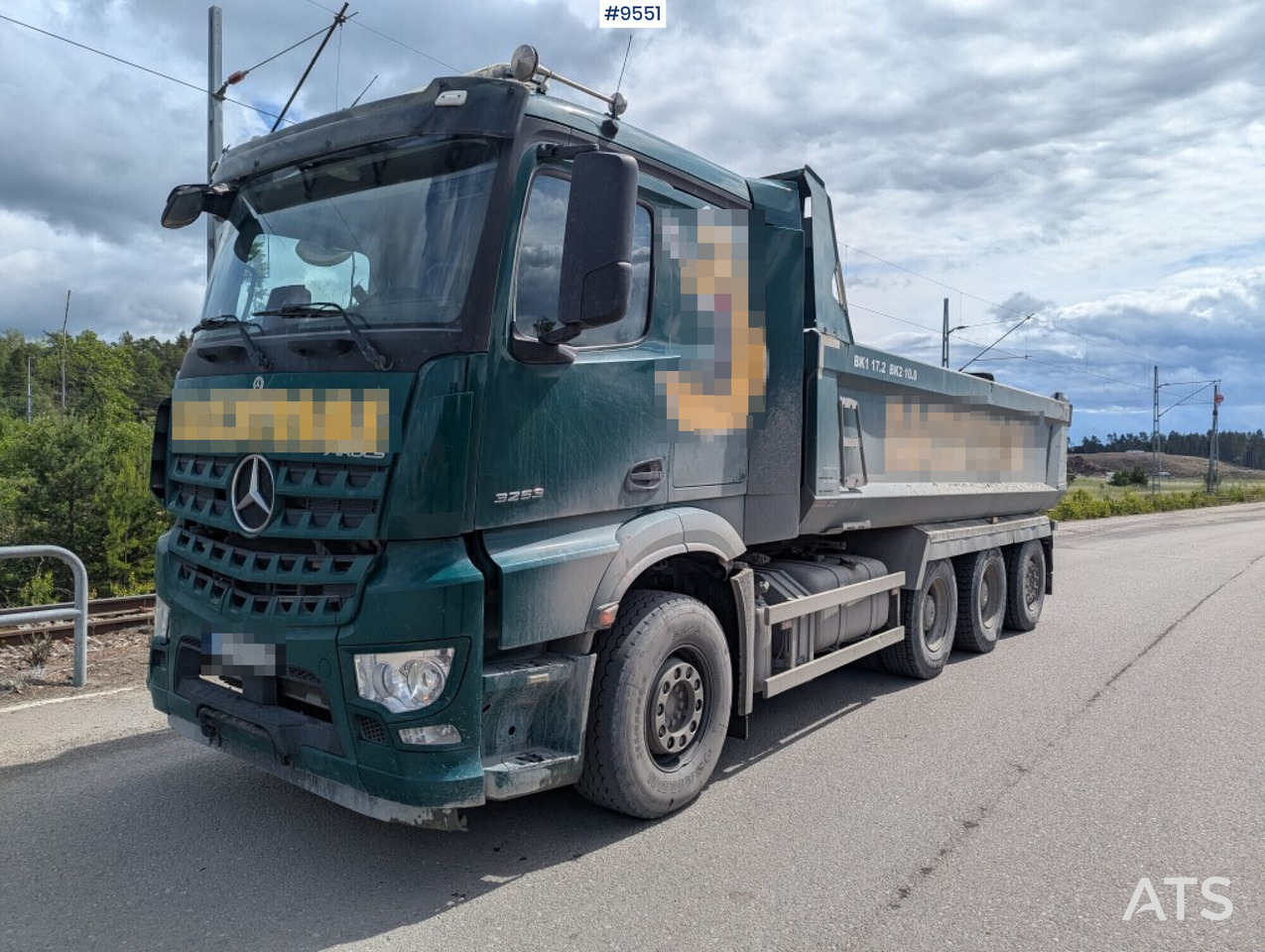 Tipper truck Mercedes Benz Arocs 3253 with Zetterberg flatbed - Самосвал: фото 1 Tipper truck Mercedes Benz Arocs 3253 with Zetterberg flatbed - Самосвал: фото 1