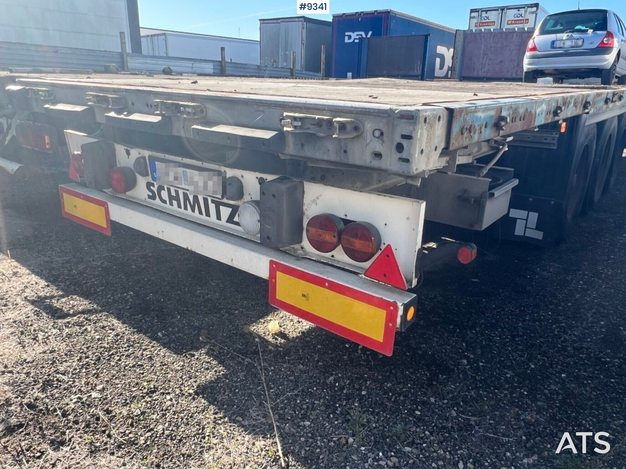 Trailer with open flatbed - SCHMITZ S01 SCS24/L13,62 - Полуприцеп бортовой/ Платформа: фото 2 Trailer with open flatbed - SCHMITZ S01 SCS24/L13,62 - Полуприцеп бортовой/ Платформа: фото 2